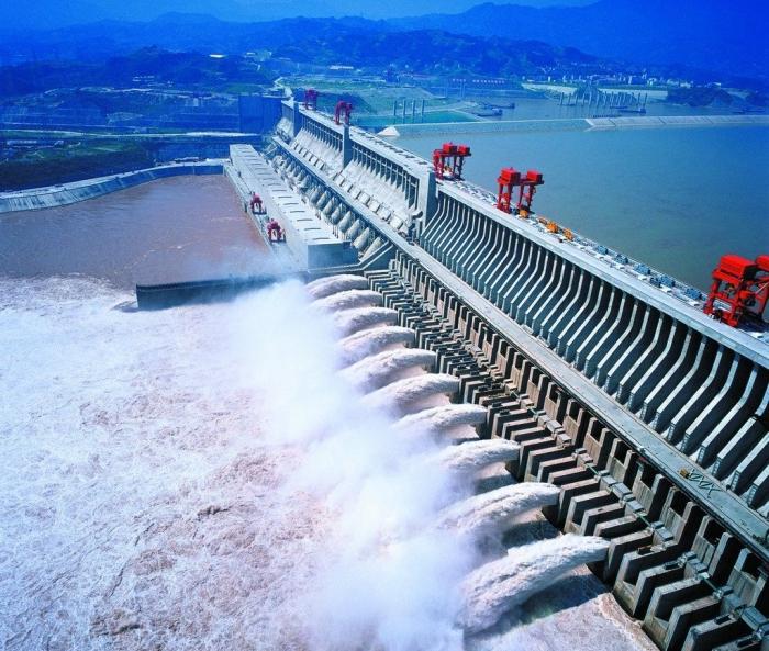 Самая большая ГЭС в мире
