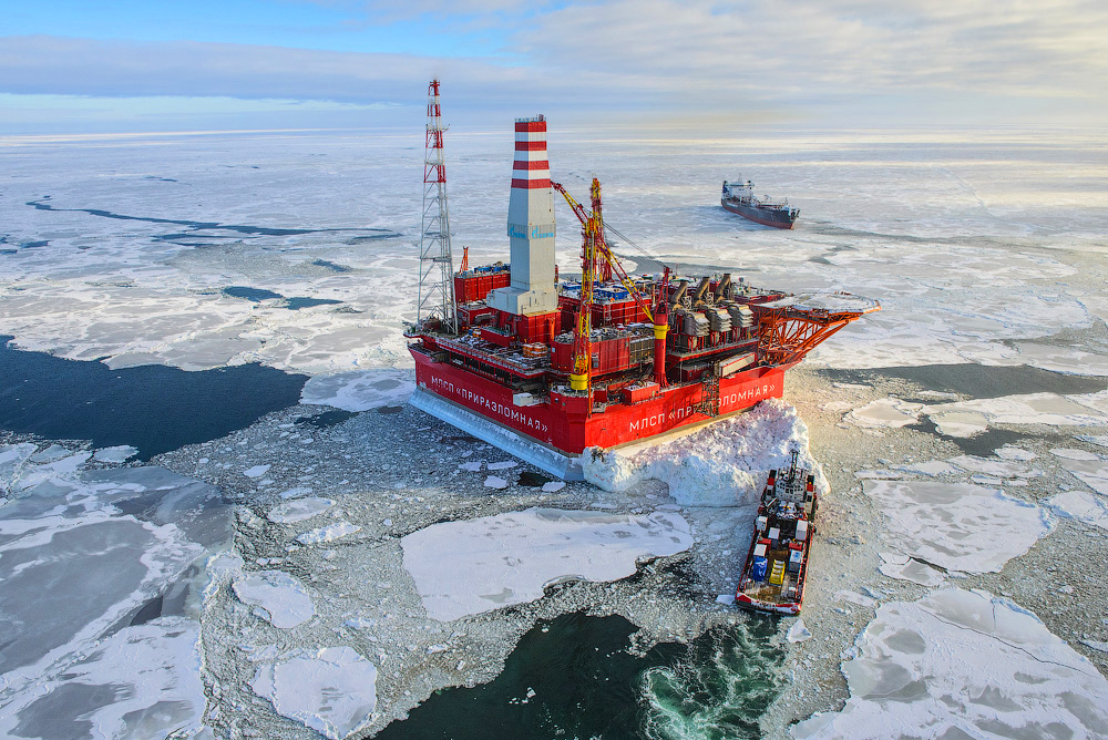 How extract oil in the Arctic on the Prirazlomnaya platform 01