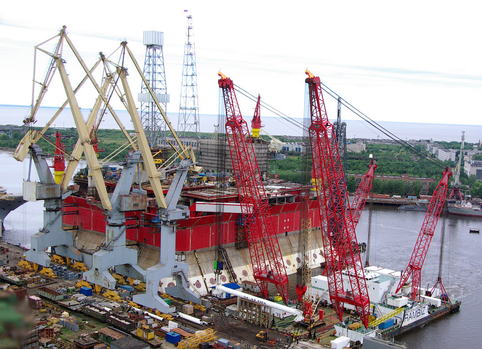 How extract oil in the Arctic on the Prirazlomnaya platform 09