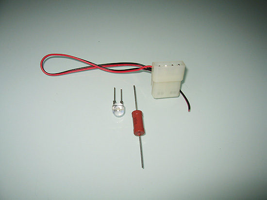 Molex разъем с кабелем, а также светодиод с резистором
